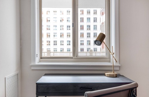Ballston Apartment | Gorgeous Ballston 1BR w/W/D, Gym & Pool, near Metro, by Blueground