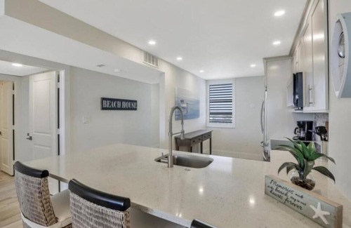 Marco Island Condo | Gorgeous Beach and Gulf Views 10th Floor Condo
