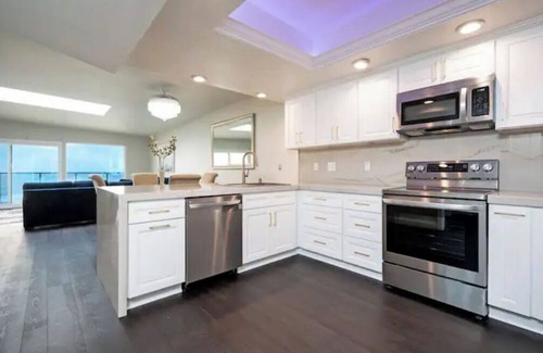 Imperial Beach Condo | Gorgeous Beachfront Condo