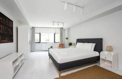 Osmanbey Apartment | Gorgeous Bright New 2bd Central Home! #212