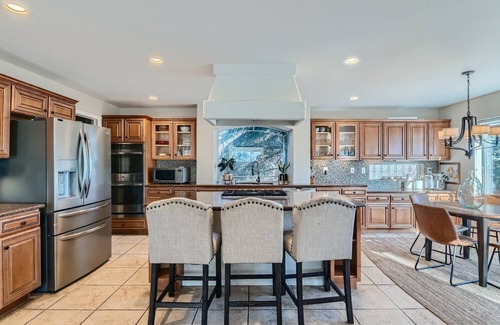 Broomfield House | Gorgeous Broomfield Estate