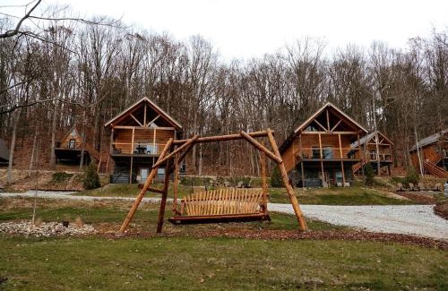 Scio House | Gorgeous Cabin Great for Family Getaways in Ohio