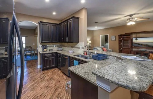 Jacarandas House | Gorgeous Cape Coral Home for a Family Getaway, w/amazing Pool & Waterfall Spa!