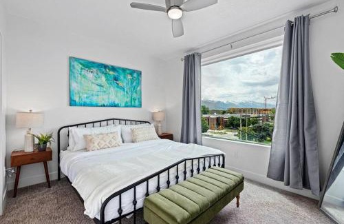 Downtown Salt Lake City Apartment | Gorgeous Central City 2BD 2BA