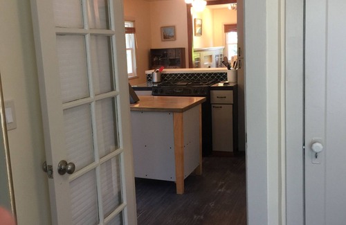 Piedmont Avenue House | Gorgeous cheerful 2br/2ba in great part of North Oakland