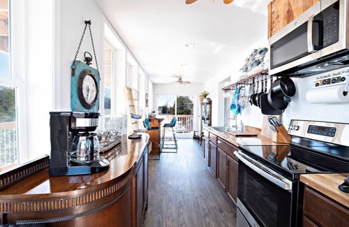 Haines Condo | Gorgeous Chilkat Tower #2 2BR Condo, downtown