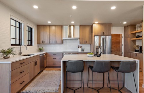 Tamarack Resort Condo | Gorgeous Condo| Fireplace and Balcony