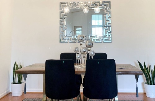Town Center Condo | Gorgeous condo in desirable Columbia Town Center