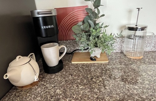 Eagle Hill Apartment | Gorgeous condo in Eastie -15 minutes from Downtown