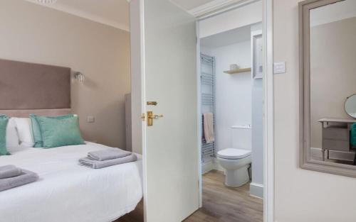 Port Erin Apartment | Gorgeous cottage by sandy beach Dog friendly