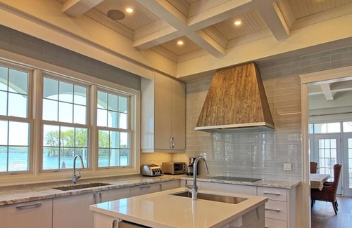 Port McNicoll Cottage | Gorgeous cottage surrounded by 320 degrees of water. Sleeps 16 people