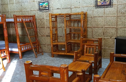 Looc Resort | Gorgeous Cottage for 4-8, Best Resort in Tablas