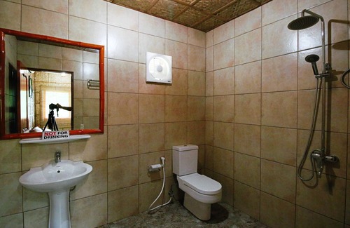 Looc Resort | Gorgeous Cottage for 4-8, Best Resort in Tablas