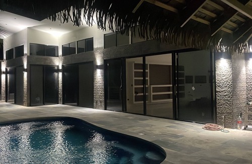 Savegre House | Gorgeous Home: Ocean and Mountain Views Sleeps 10-15