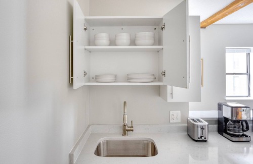 Lower Mills Apartment | Gorgeous Dorchester Lower Mills 1BR w/Gym & W/D, by Blueground