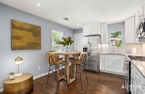 Foster Heights House | Gorgeous East Central Austin 2BD Close to Downtown