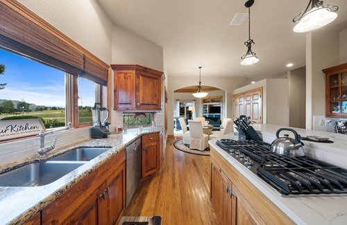 Monument House | Gorgeous Estate with Mountain views, OUTDOOR POOL/Hot Tub, Gym, close to USAFA