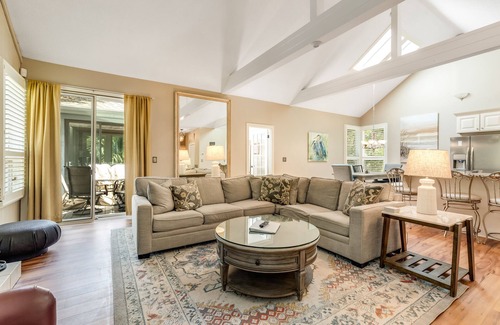 Vanderhorst Plantation House | Gorgeous Family-Friendly home in Kiawah Island w/Free WiFi - Close to the Beach!