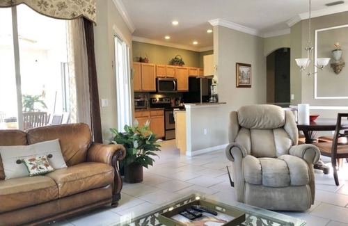 Vamo House | Gorgeous Florida home close to everything Sarasota!