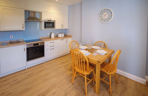Hawick Cottage | Gorgeous, fully refurbished centrally located cosy cottage