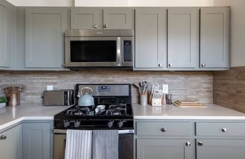 Austin House | Gorgeous Gem 3Bed/3Bath 7min to DT - Walk to Radio