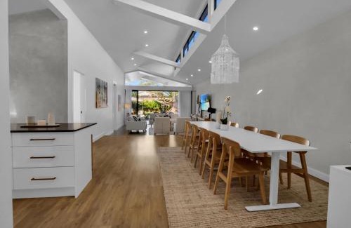 Long Jetty Villa | Gorgeous Getaway Toowoon Bay