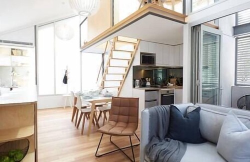 Glebe Apartment | Gorgeous Glebe Loft Living