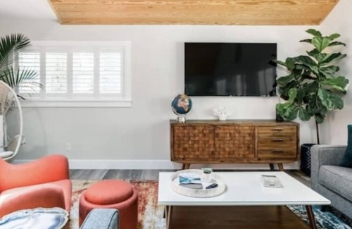 Historic District House | Gorgeous Hideaway with pool in Historic Downtown NSB