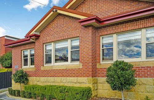 New Town House | Gorgeous Hobart Accommodation - Park on Park - New Town
