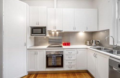 New Town House | Gorgeous Hobart Accommodation - Park on Park - New Town