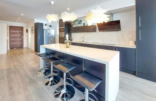 Riba-roja de Turia House | Gorgeous home in Riba-Roja de Turia