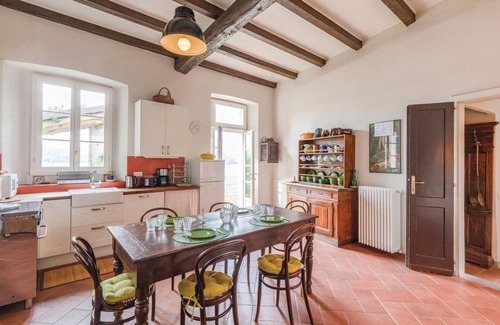Orta San Giulio House | Gorgeous home in Orta San Giulio NO