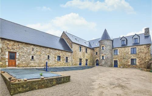 Fierville-les-Mines House | Gorgeous Home In Fierville-Les-Mines