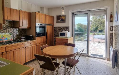 Saint-Denis-d'Oleron House | Gorgeous Home In Saint-Denis-D'oléron