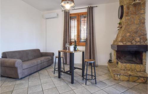 Altavilla Milicia House | Gorgeous Home In Altavilla Milicia
