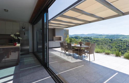 Kozana House | Gorgeous home in Dobrovo v Brdih
