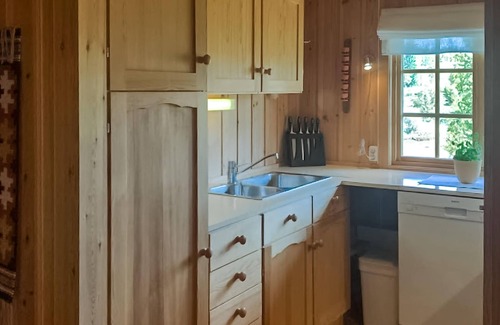 Al Municipality House | Gorgeous home in ål with house a mountain view