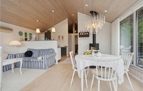 Andkær Vig House | Gorgeous Home In Børkop With Kitchen