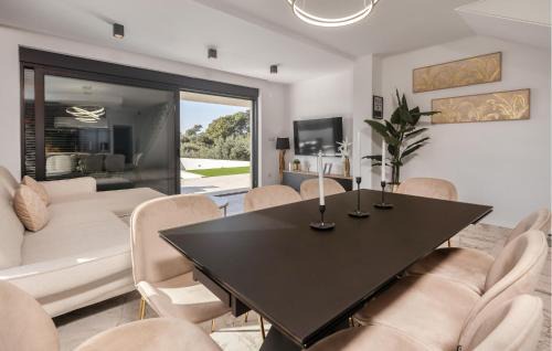 Banjol House | Gorgeous Home In Banjol