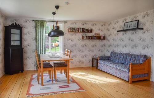 Braas House | Gorgeous Home In Braås With Kitchen