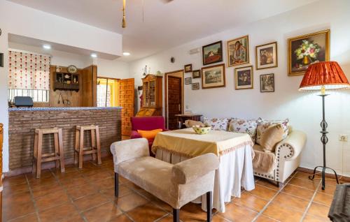 El Castillo de las Guardas House | Gorgeous Home In Castillo De Las Guarda