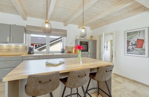 Dagebuell House | Gorgeous home in Dagebüll with kitchen