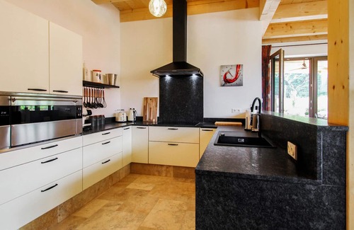 Ratsch House | Gorgeous home in Ehrenhausen