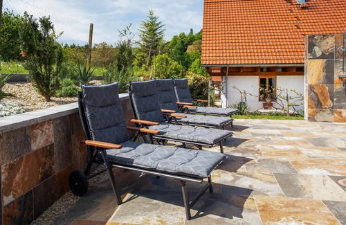 Ratsch House | Gorgeous home in Ehrenhausen