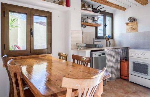 El Masroig House | Gorgeous home in El Masroig with WiFi