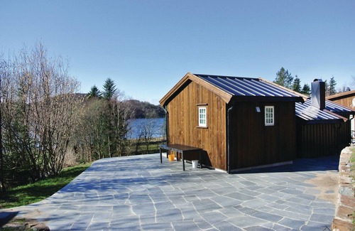 Farsund House | Gorgeous home in Farsund with kitchen