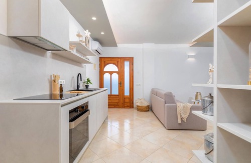 Galizana House | Gorgeous home in Galizana with WiFi