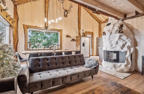 Harzgerode House | Gorgeous home in Harzgerode with WiFi