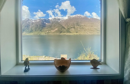 Ullensvang House | Gorgeous home in Hovland with WiFi