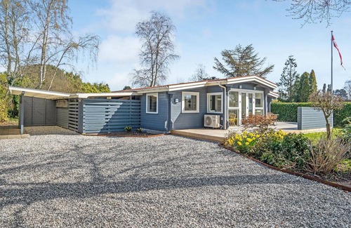 Juelsminde House | Gorgeous home in Juelsminde with WiFi